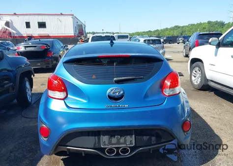 2016 Hyundai Veloster Turbo z USA, uszkodzony, nr VIN KMHTC6AE2GU251621